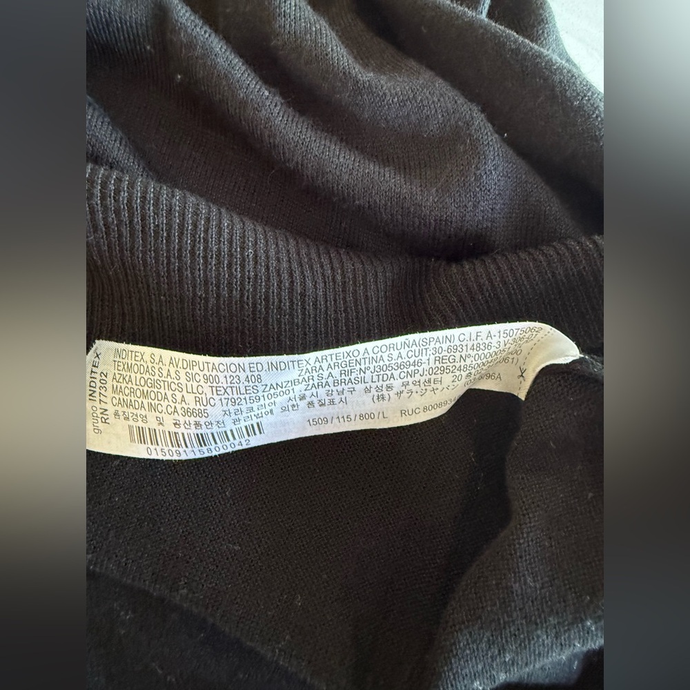 Zara Basic Black Pullover Lightweight Knit Fabric… - image 6